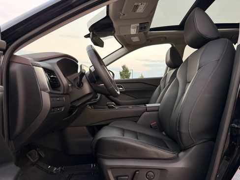 Used 2021 Nissan Rogue SL w/ Premium Package AWD/4WD image 17