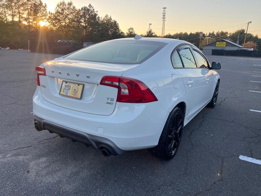 Used 2017 Volvo S60 T5 Dynamic AWD/4WD image 4