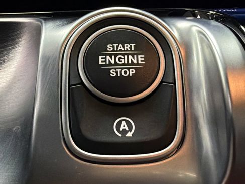 Certified 2026 Mercedes-Benz GLB 250 image 33