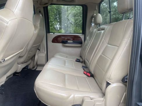 Used 2006 Ford F250 Lariat AWD/4WD image 11