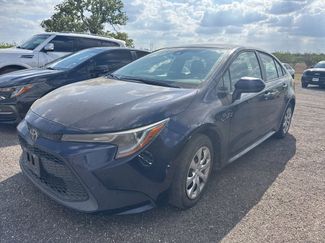 Used 2022 Toyota Corolla LE video 1