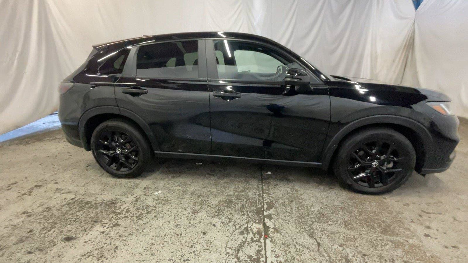 Certified 2024 Honda HR-V Sport image 5