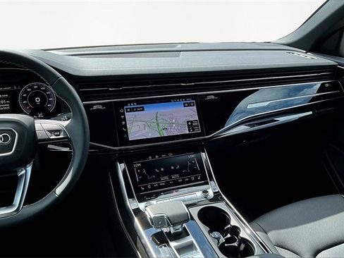 New 2025 Audi Q8 Premium Plus image 7