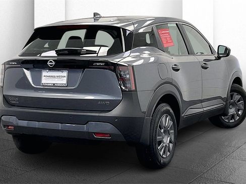 Certified 2025 Nissan Kicks S image 11