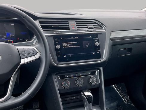 Used 2024 Volkswagen Tiguan Wolfsburg Edition FWD image 7