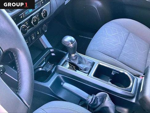 Certified 2017 Toyota Tacoma TRD Sport image 16