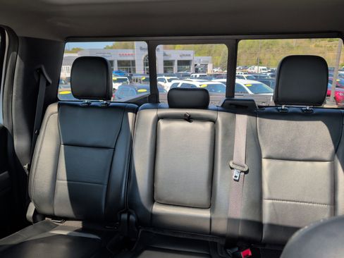 Used 2019 Ford F350 Lariat w/ Lariat Ultimate Package AWD/4WD image 31