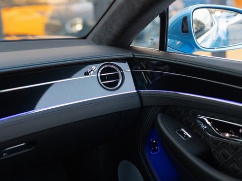Certified 2022 Bentley Continental GT image 29