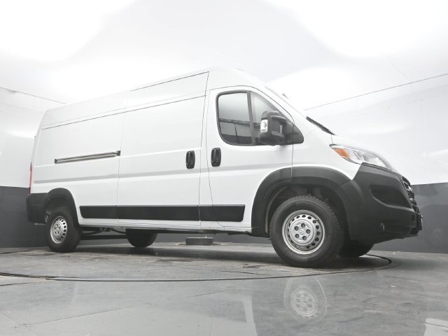 Used 2026 RAM ProMaster 2500 w/ Convenience Group FWD image 32