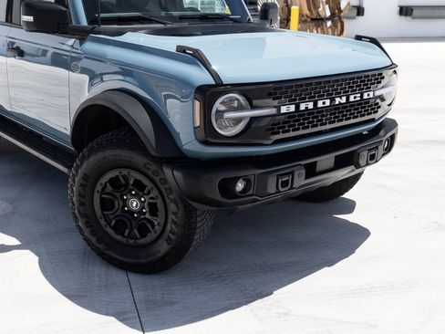 Used 2023 Ford Bronco Wildtrak AWD/4WD image 3
