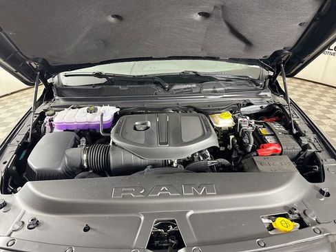 New 2026 RAM 1500 Express AWD/4WD image 27