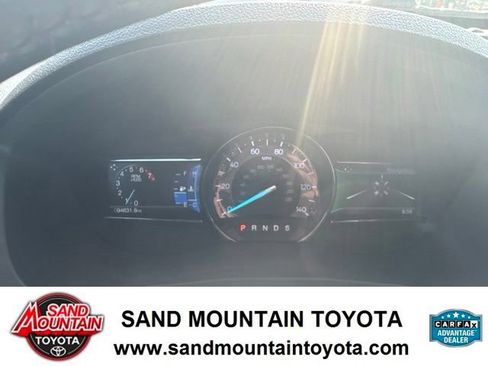 Used 2019 Ford Explorer XLT w/ Equipment Group 202A FWD image 17