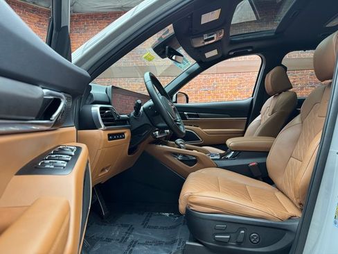 Used 2025 Kia Telluride SX X-Line image 21