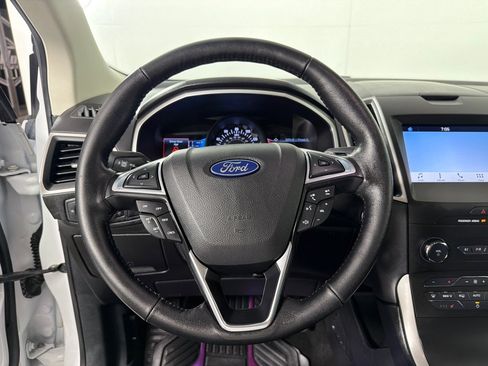 Used 2019 Ford Edge SEL w/ Equipment Group 201A AWD/4WD image 14