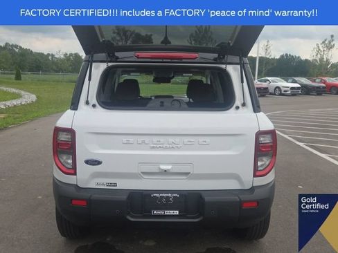 Used 2025 Ford Bronco Sport Outer Banks w/ Outer Banks Tech Package+ AWD/4WD image 13