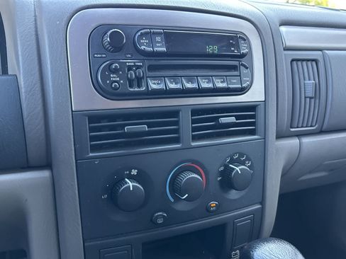 Used 2003 Jeep Grand Cherokee Laredo AWD/4WD image 20
