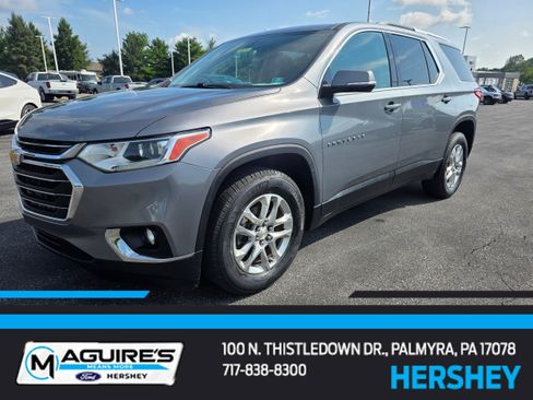 Used 2018 Chevrolet Traverse LT AWD/4WD image 1