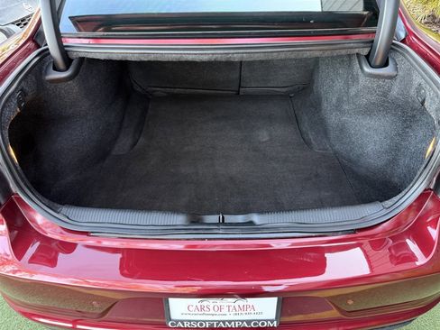 Used 2018 Dodge Charger SXT image 22