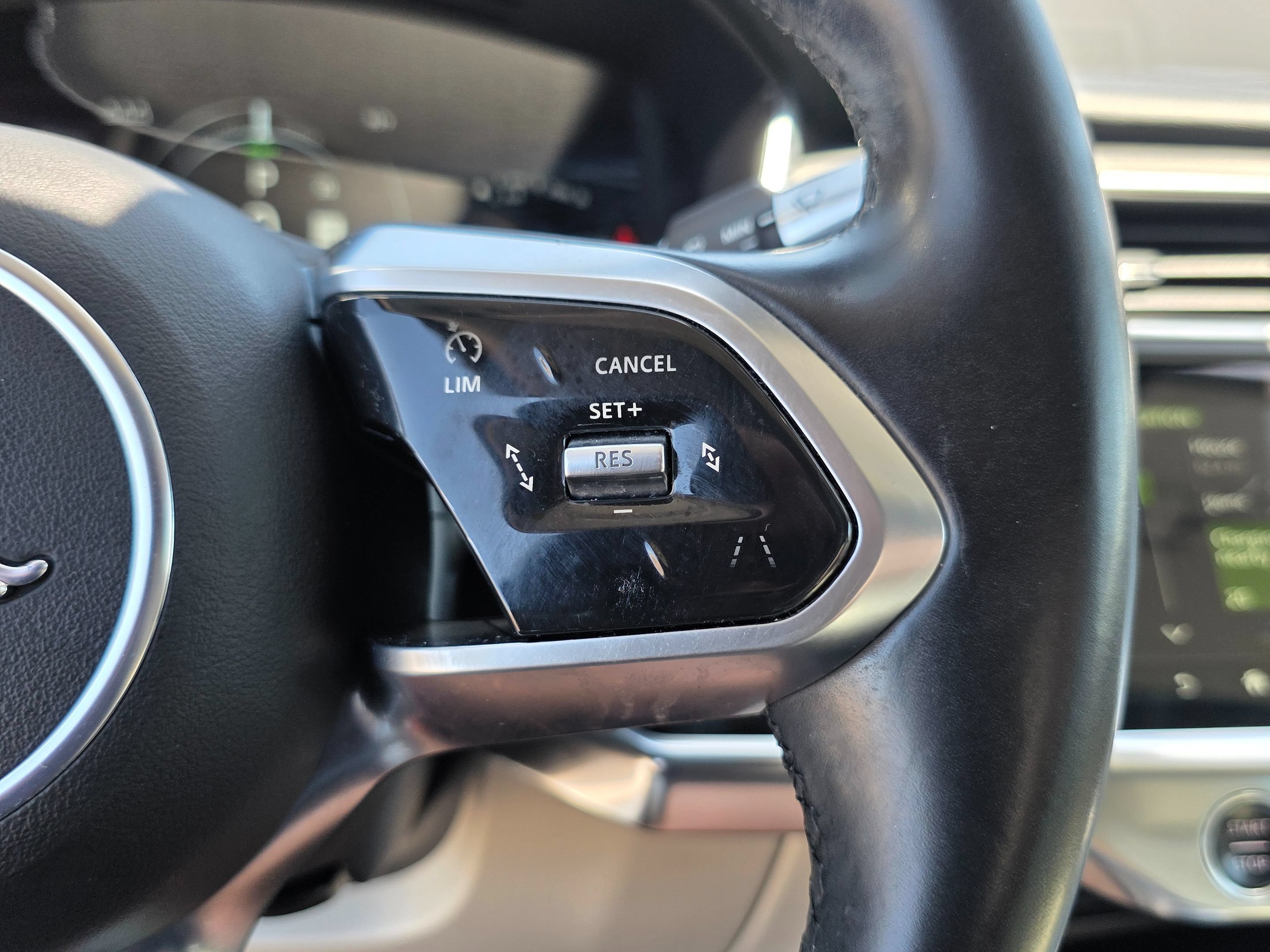 Used 2020 Jaguar I-PACE S AWD/4WD image 33