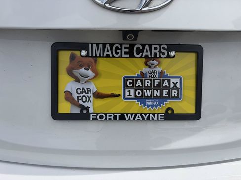 Used 2015 Hyundai Elantra SE w/ Option Group 02 FWD image 8