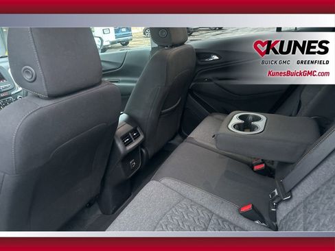 Used 2024 Chevrolet Equinox LT image 40