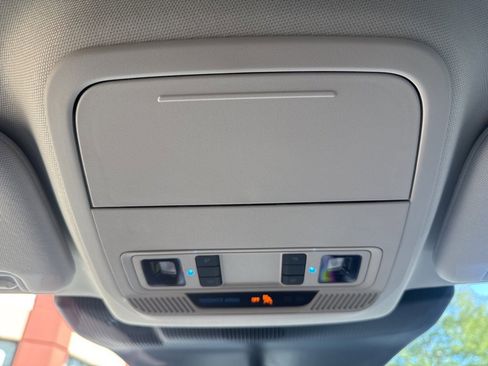 New 2025 Ford Explorer Active w/ Active Comfort Package image 36