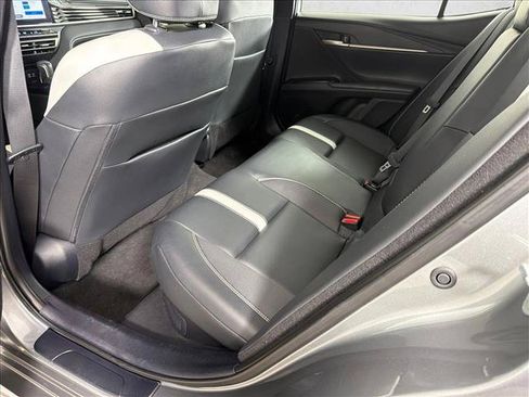 Used 2025 Toyota Camry SE FWD image 20