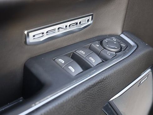 Used 2024 GMC Sierra 1500 Denali w/ Denali Reserve Package image 22