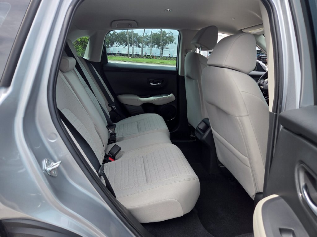 Certified 2025 Honda HR-V LX image 16