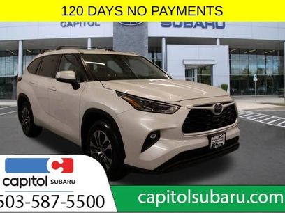 Used 2023 Toyota Highlander XLE