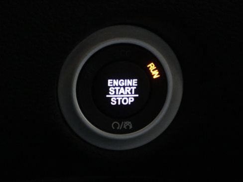 New 2026 Chrysler Pacifica Select image 33