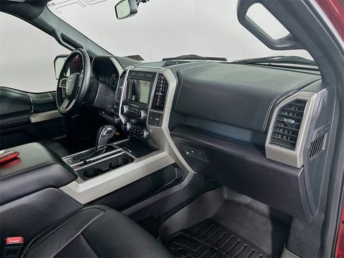 Used 2019 Ford F150 Lariat w/ Equipment Group 502A Luxury image 31
