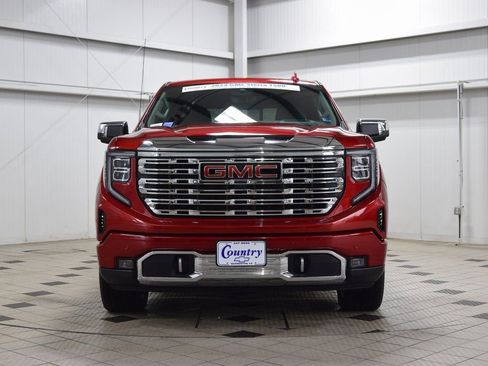 Used 2024 GMC Sierra 1500 Denali image 2