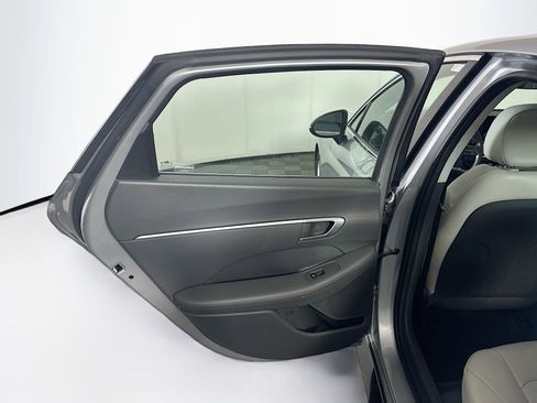 Used 2020 Hyundai Sonata SEL w/ Premium + Sunroof Package FWD image 28