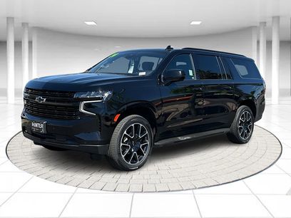 Used 2024 Chevrolet Suburban RST