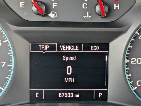 Used 2022 Chevrolet Equinox LS AWD/4WD image 29
