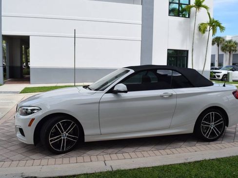 Used 2021 BMW 230i xDrive Convertible AWD/4WD image 6