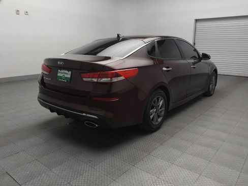 Used 2020 Kia Optima LX image 9