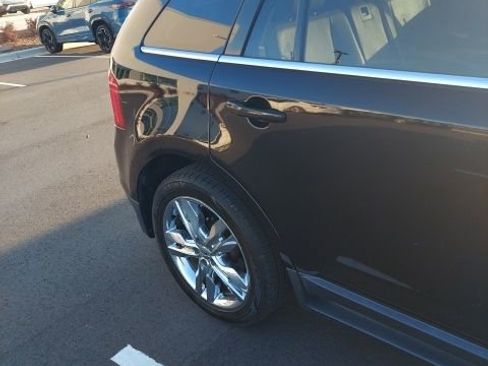 Used 2013 Ford Edge Limited image 11