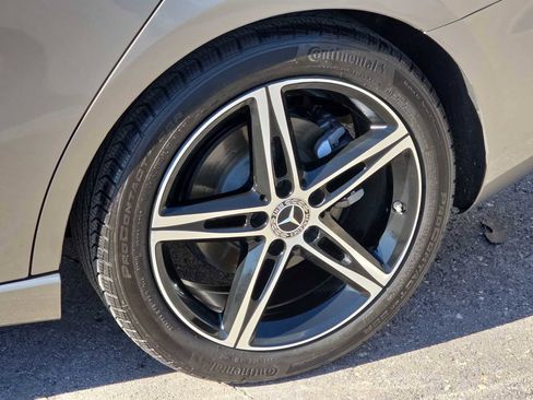 Used 2021 Mercedes-Benz A 220 A 220 image 12