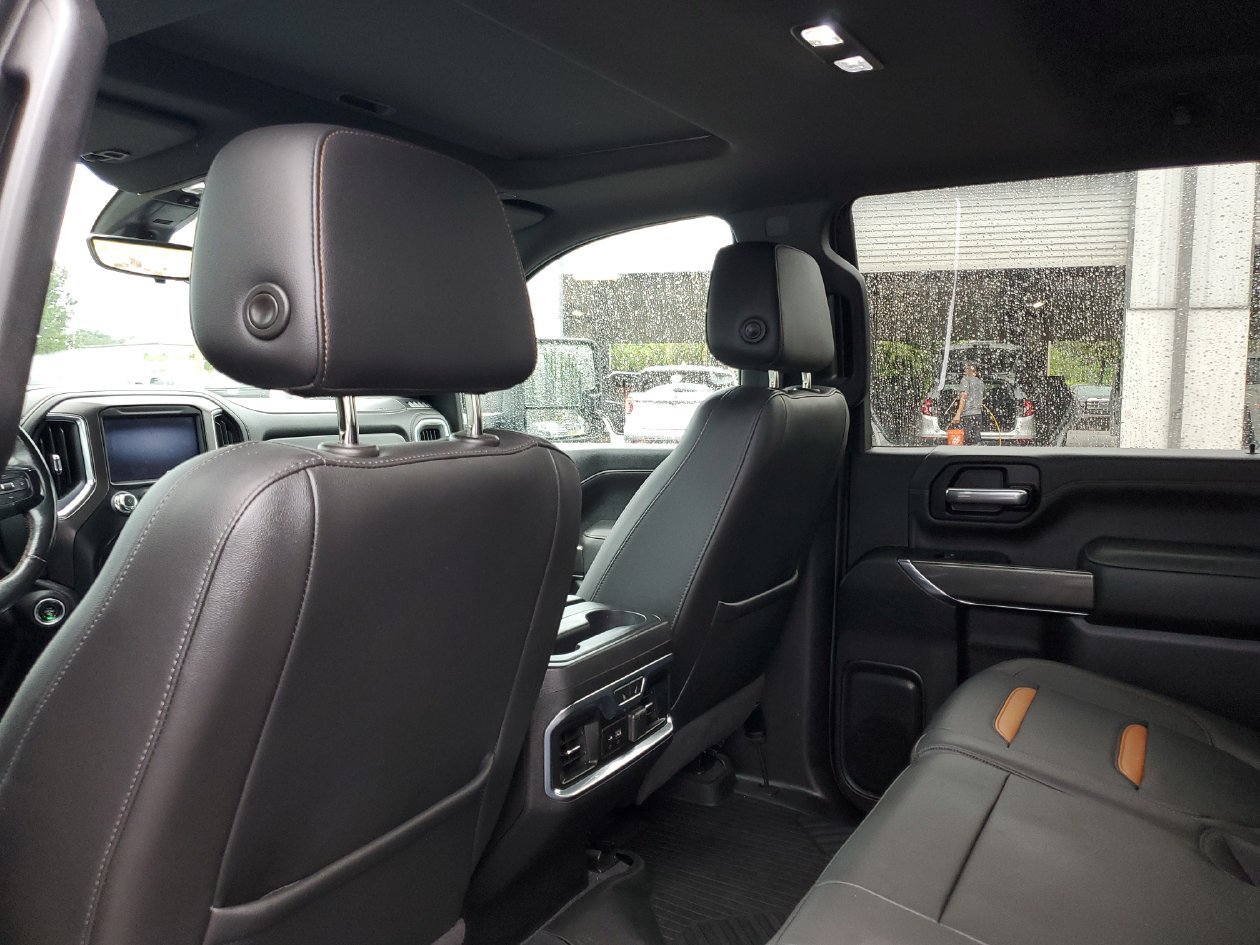 Used 2020 GMC Sierra 2500 AT4 w/ AT4 Premium Package AWD/4WD image 10