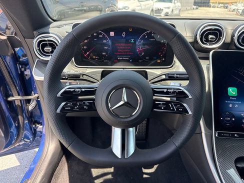 Used 2025 Mercedes-Benz CLE 300 4MATIC Coupe image 21