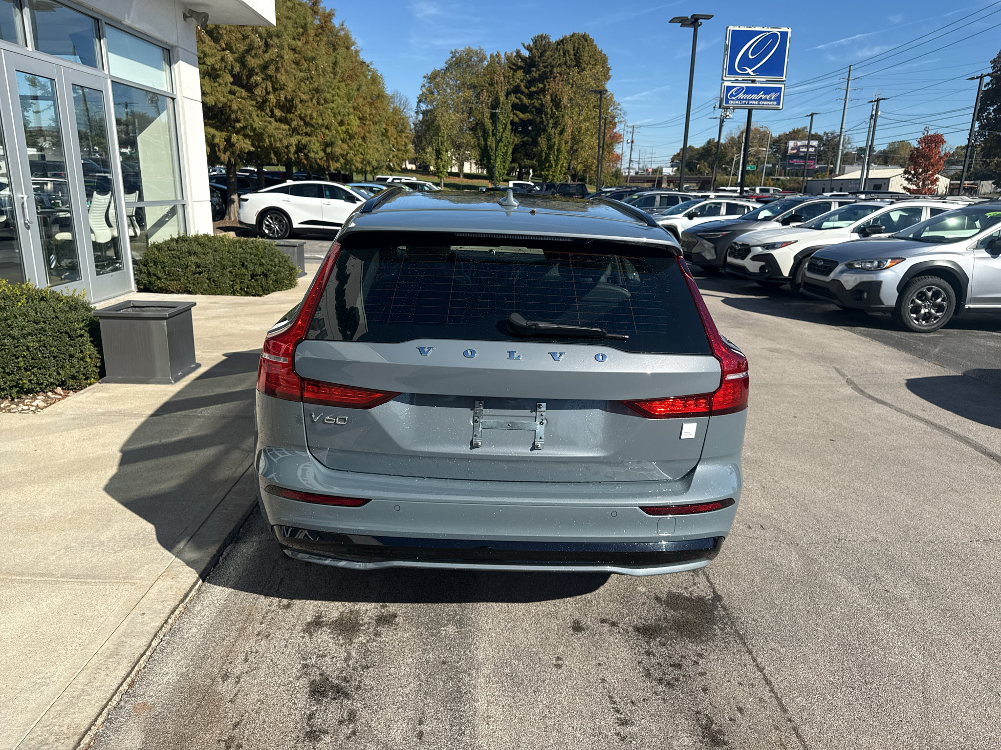 Used 2023 Volvo V60 T8 Polestar AWD/4WD image 4