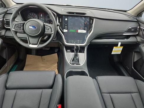 Used 2025 Subaru Outback Limited image 10
