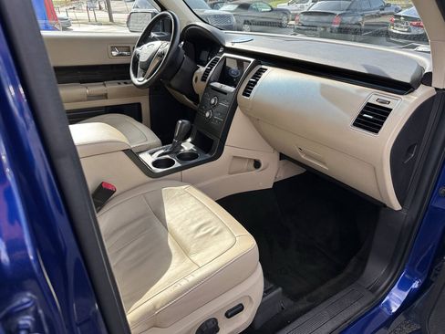 Used 2015 Ford Flex SEL w/ Equipment Group 202A AWD/4WD image 11