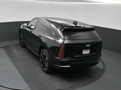 Used 2025 Cadillac Escalade IQ Sport 1 AWD/4WD image 15