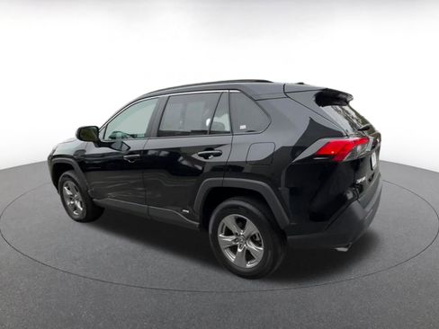 Used 2025 Toyota RAV4 LE image 10
