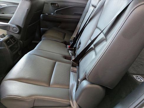 Certified 2023 Honda Passport EX-L image 17