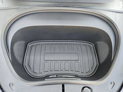 Used 2025 Tesla Model 3 Long Range RWD image 21