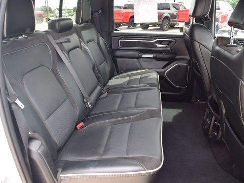 Used 2025 RAM 1500 Laramie AWD/4WD image 12